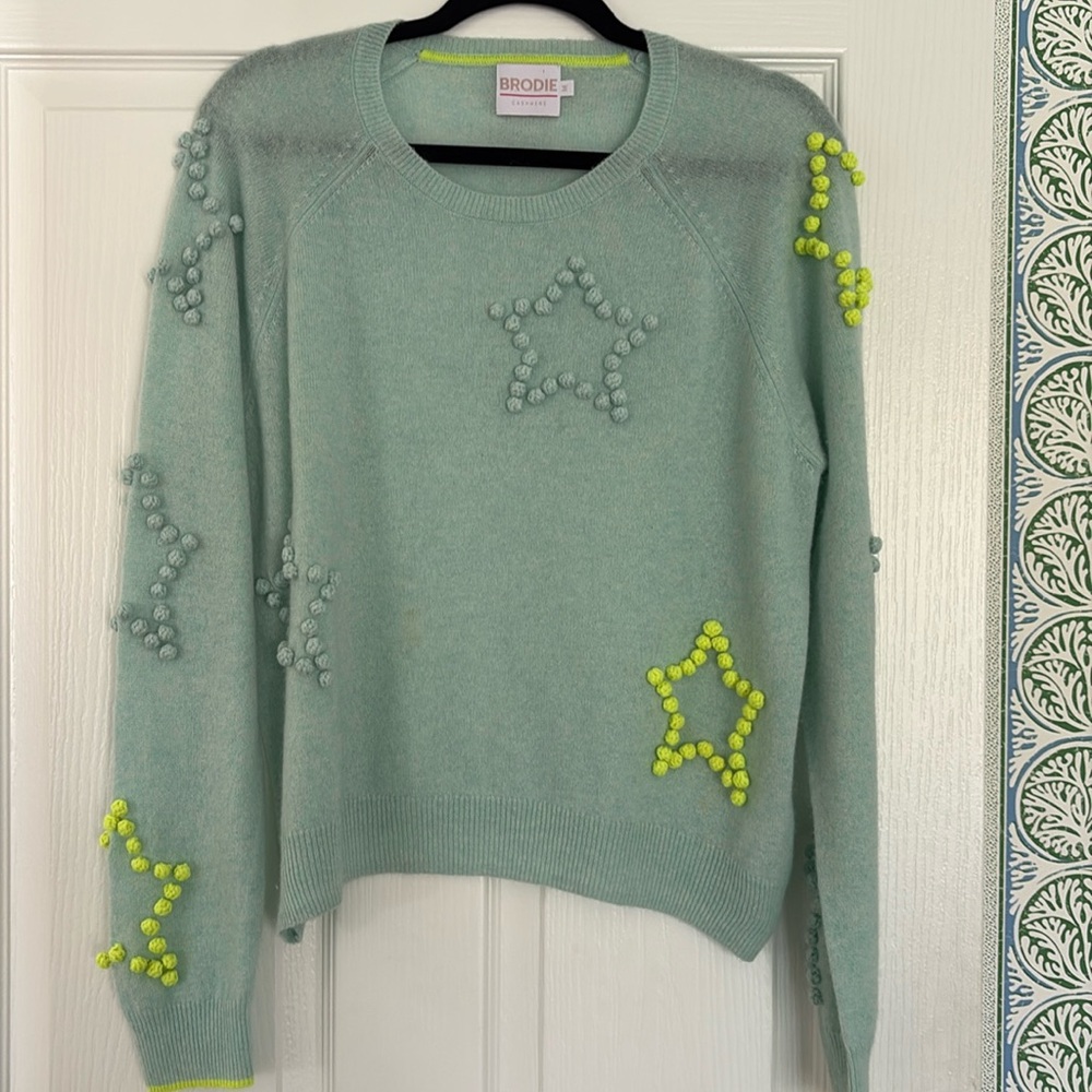 Brodie cashmere sweater